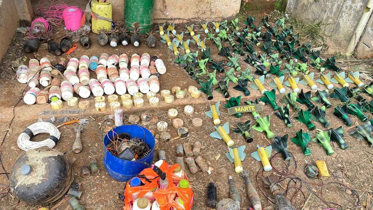 Explosivos de las disidencias de 'Mordisco' en El Plateado.