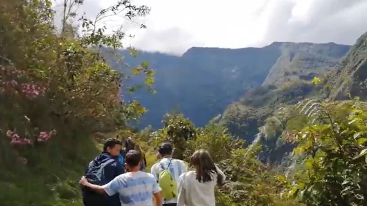 Macanal, un pueblo que cautiva con sus paisajes montañosos.