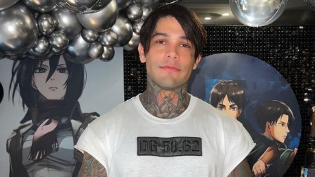 El influenciador contó el motivo por el cual no conocieron el motivo de la muerte de su padre. Foto de Instagram @yefersoncossio