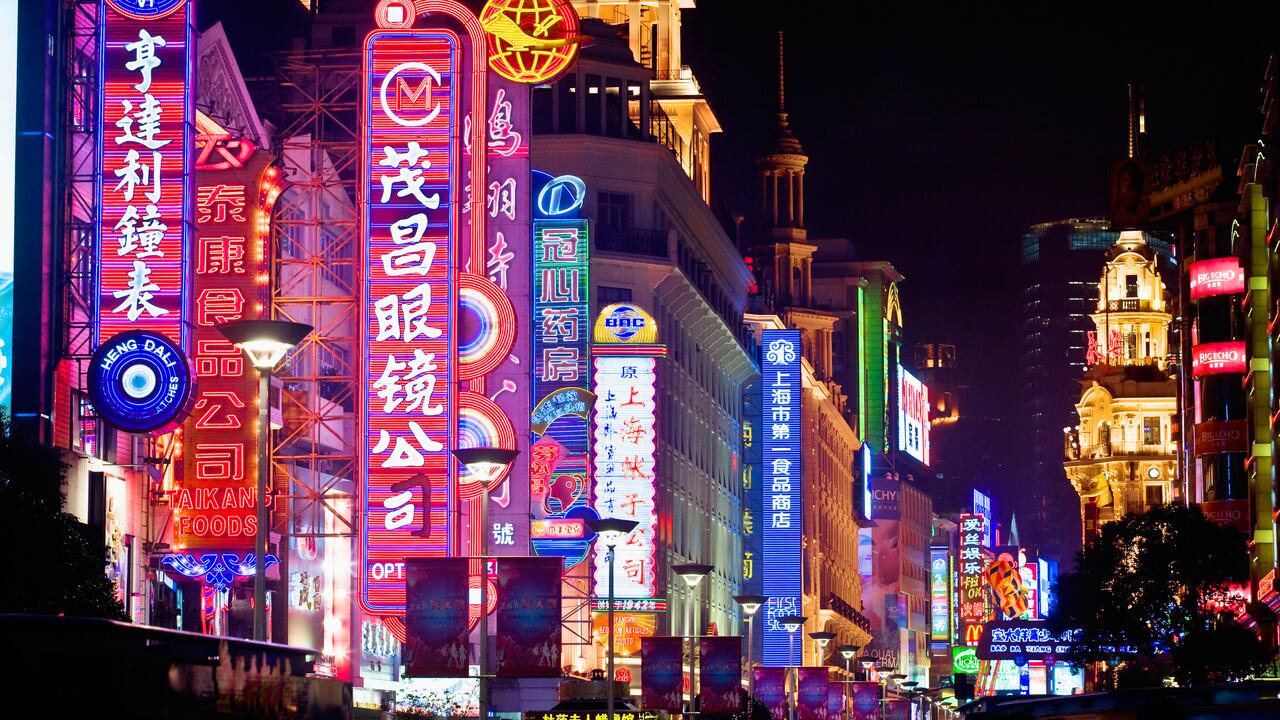 La reapertura del comercio en esta ciudad asiática comenzará el próximo lunes, mientras se evalúa cómo va el contagio de Covid-19.