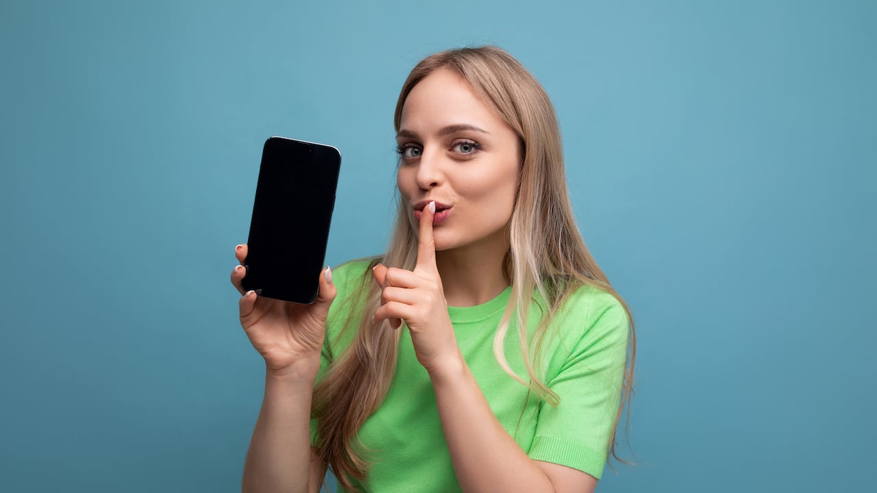 Tener el celular siempre en silencio tiene un dignificado psicológico.