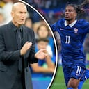 Zinedine Zidane (izq.) aplaudiendo la actuación de su selección de Francia (der.) contra Bélgica en Nations League.