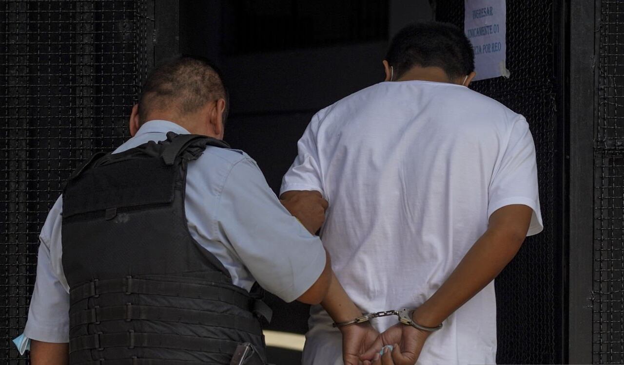 El presidente Nayib Bukele le declaró la guerra a las pandillas de El Salvador