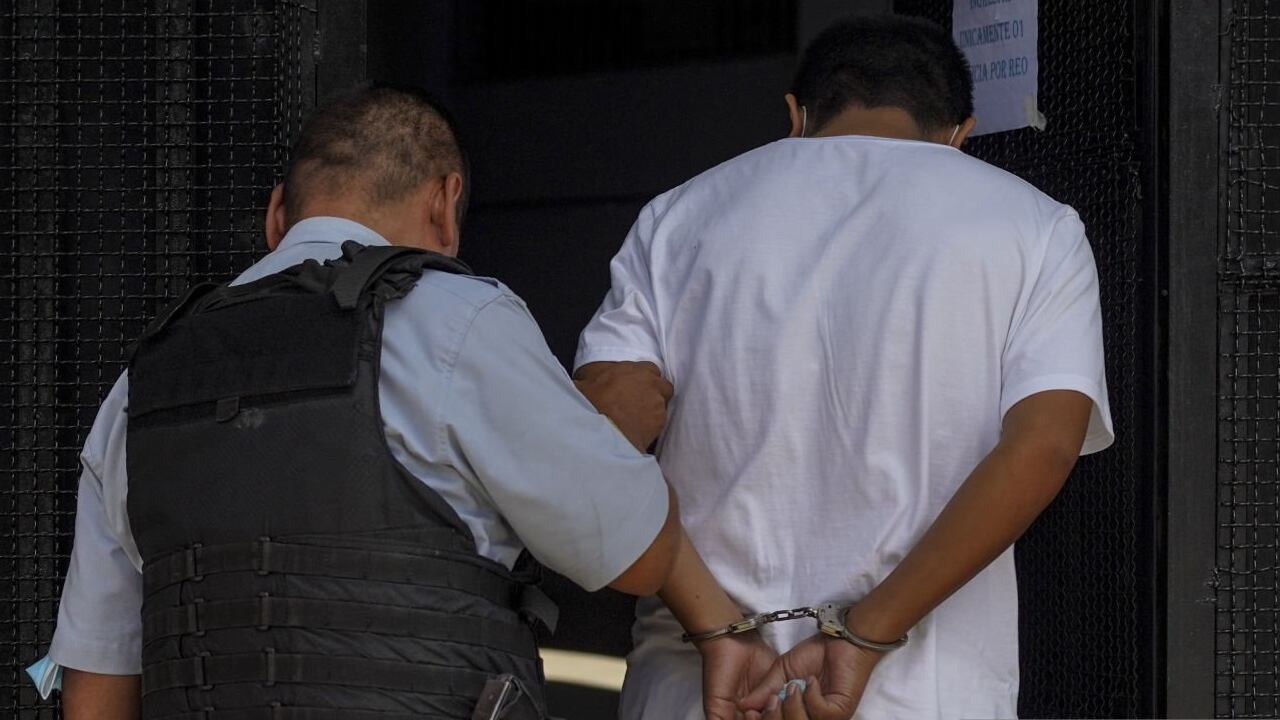 El presidente Nayib Bukele le declaró la guerra a las pandillas de El Salvador