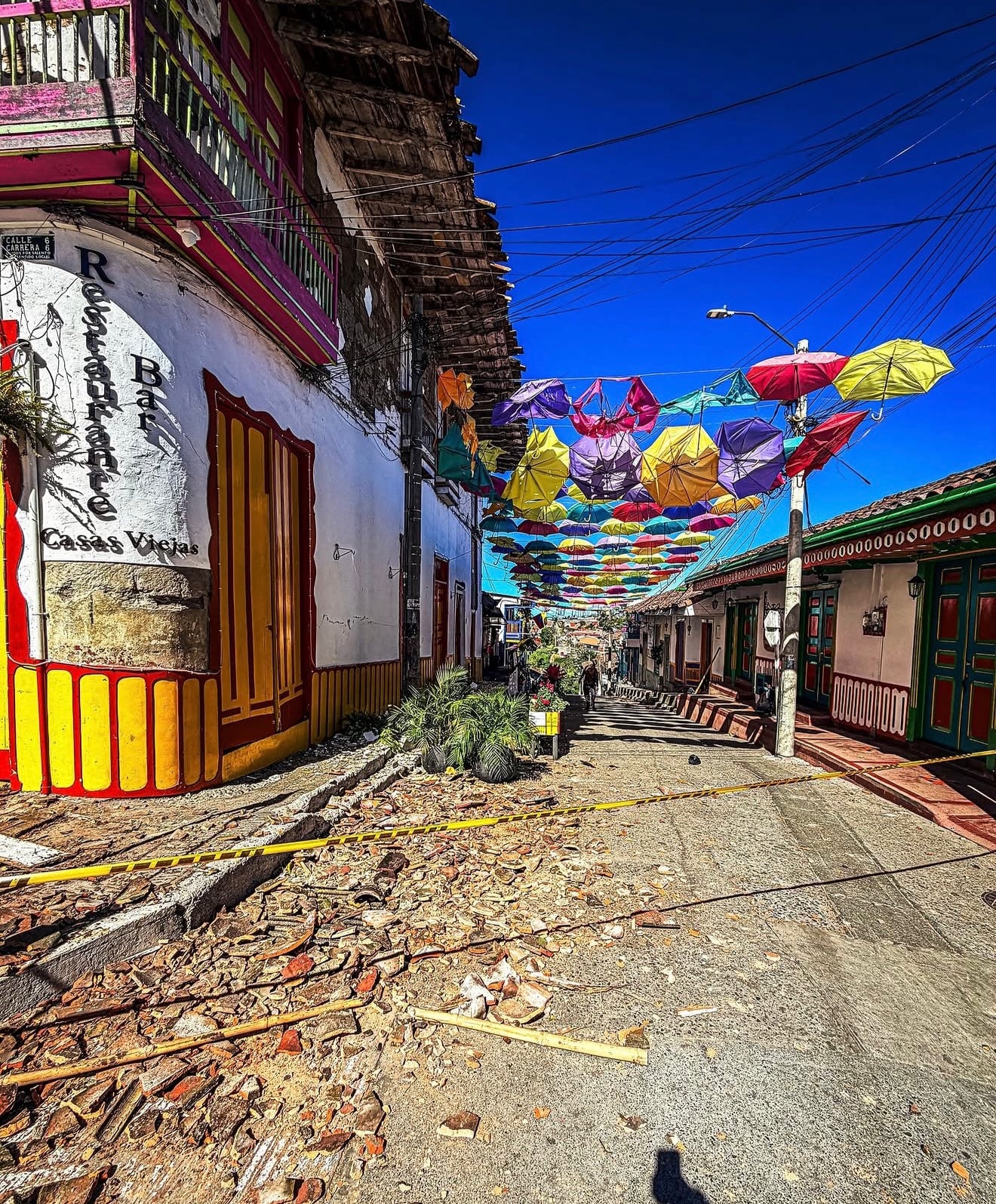Daños en casas coloniales del municipio de Salento, Quindío.