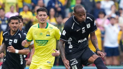 Atlético Bucaramanga vs. América de Cali en el Estadio Américo Montanini