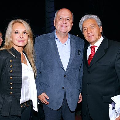 Analyda Bertrand, Darío Montoya y César Diago.