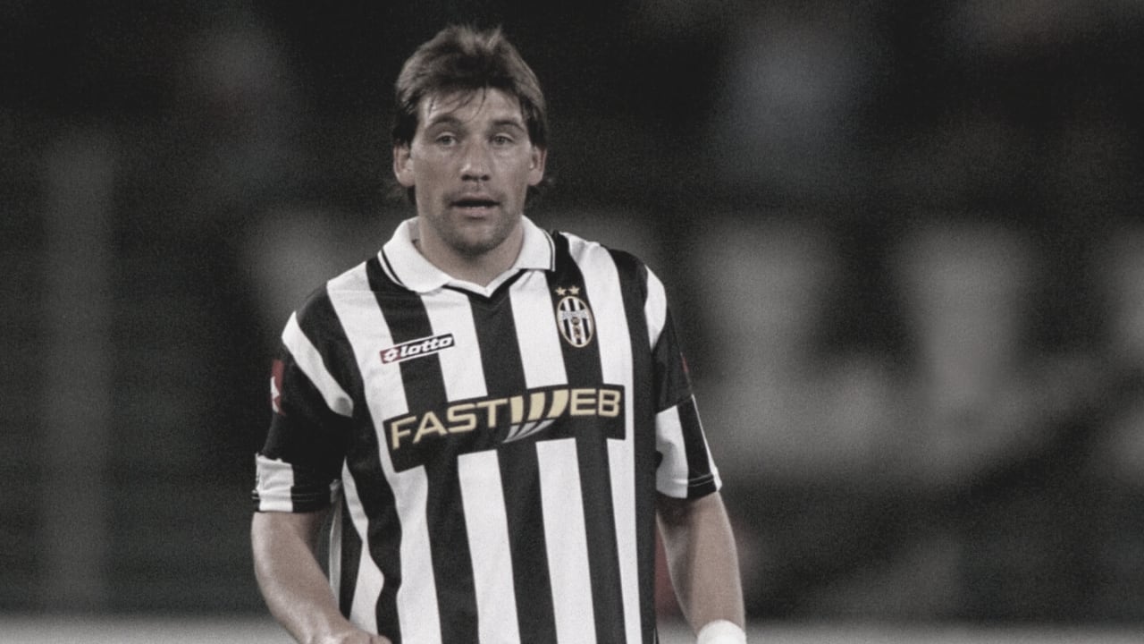 Fabián O'Neill, ex jugador de la selección de Uruguay y la Juventus.