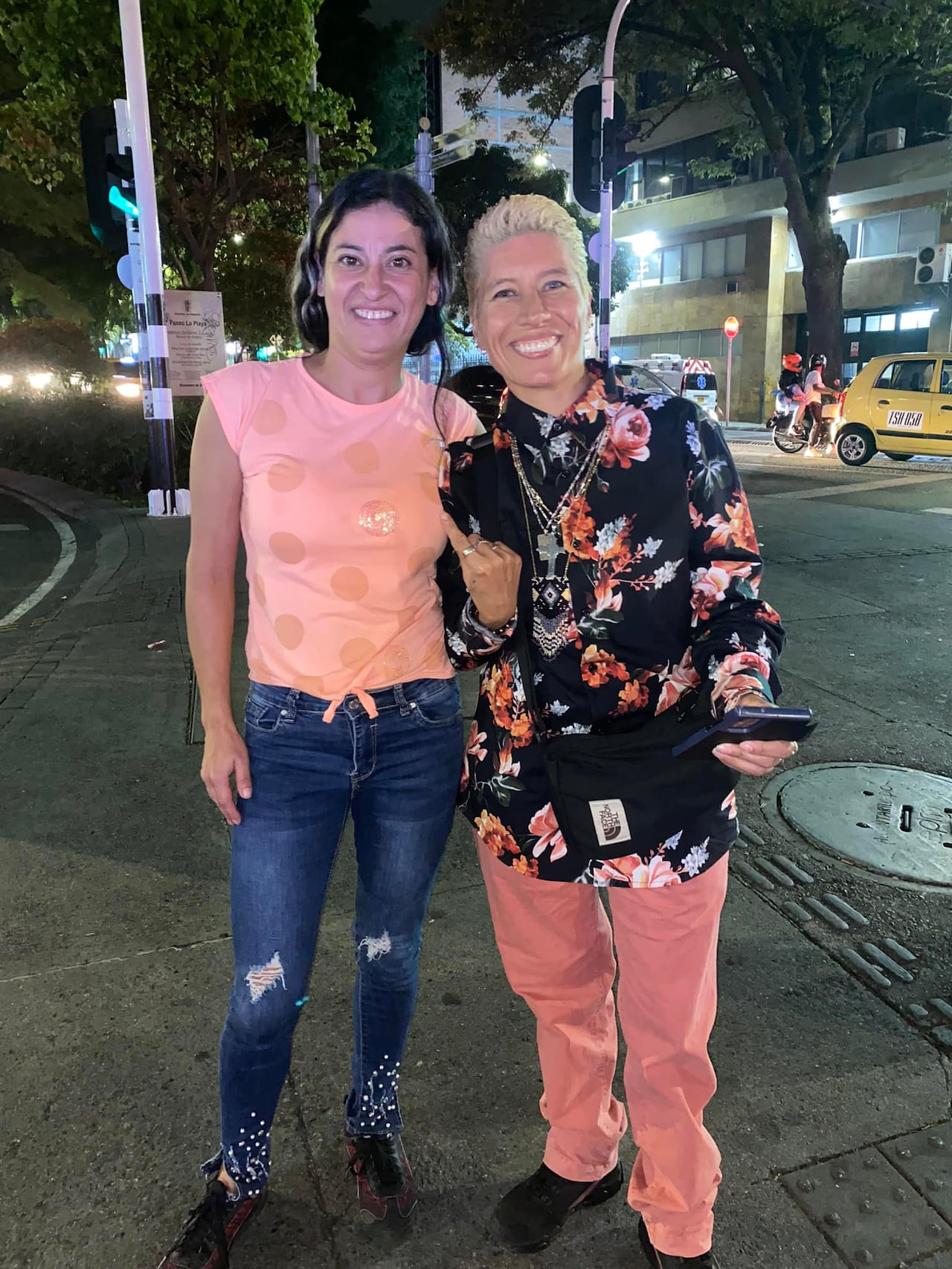 Lady Tabares y Marta Correa.