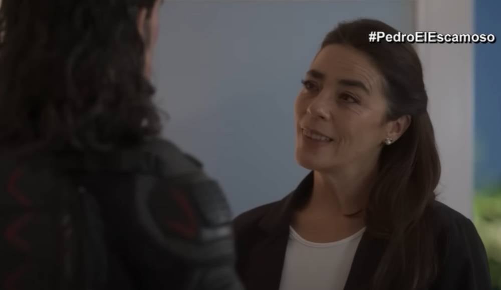 Paula Dávila, interpretada por Sandra Reyes