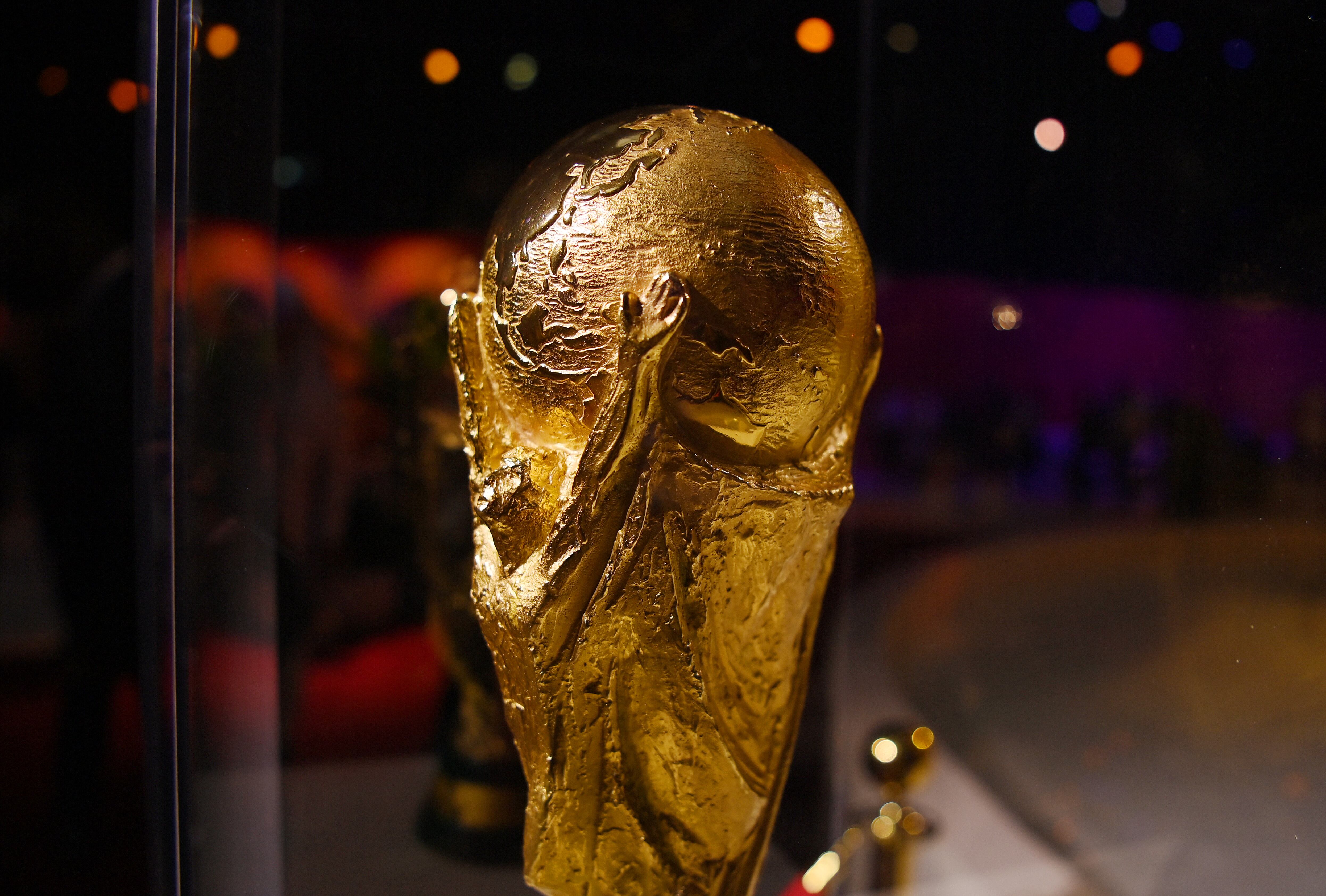 DOHA, QATAR - APRIL 01: A detailed view of the Fifa World Cup Trophy ahead of the FIFA World Cup Qatar 2022 Final Draw at the Doha Exhibition Center on April 01, 2022 in Doha, Qatar. (Photo by Michael Regan - FIFA/FIFA via Getty Images)