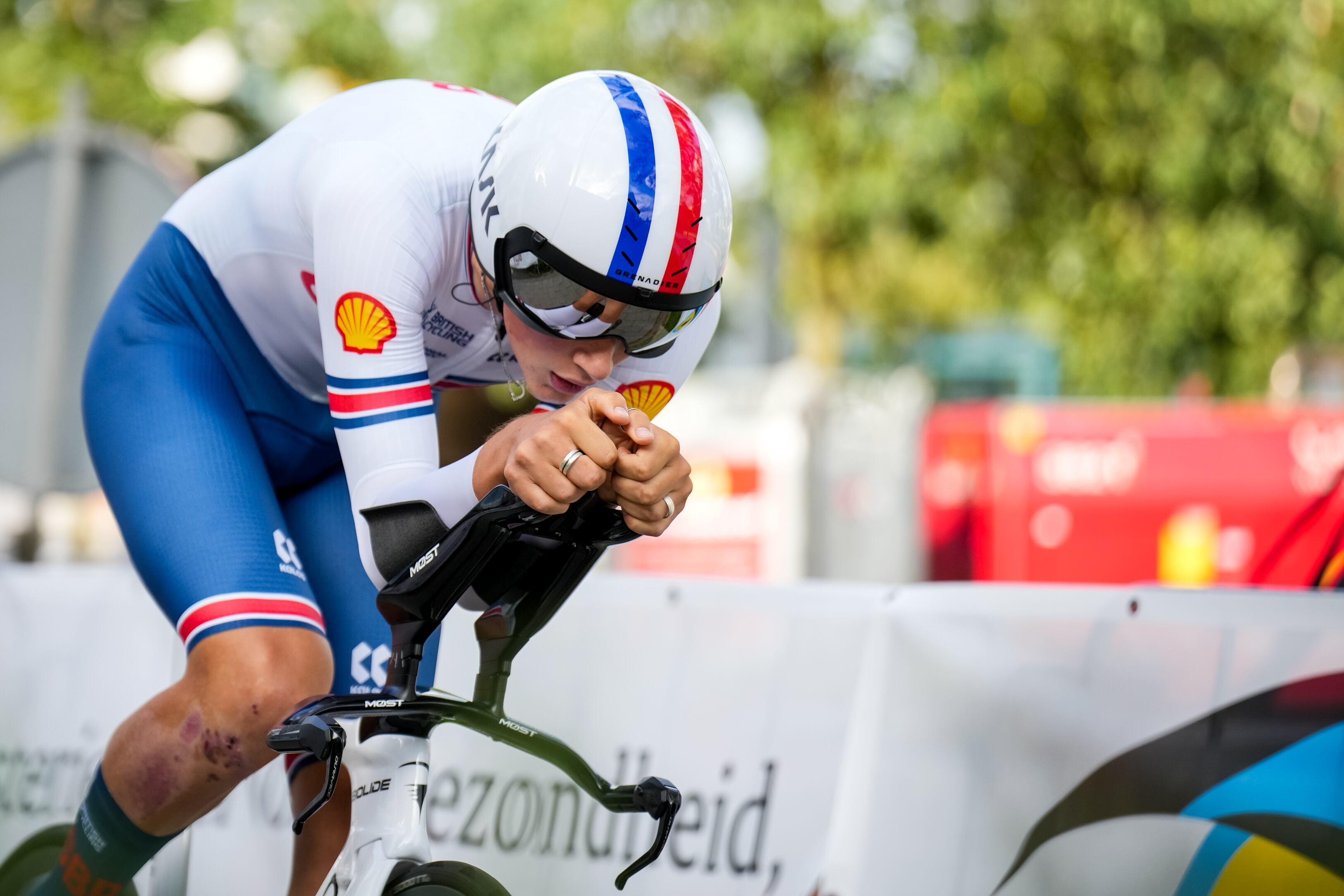 Joshua Tarling ganó la medalla de oro al batir los tiempos.