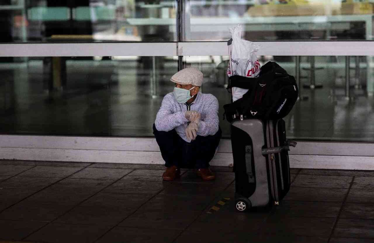 Además, el uso del tapabocas es obligatorio en la terminal y dentro del avión. Foto: Esteban Vega/SEMANA