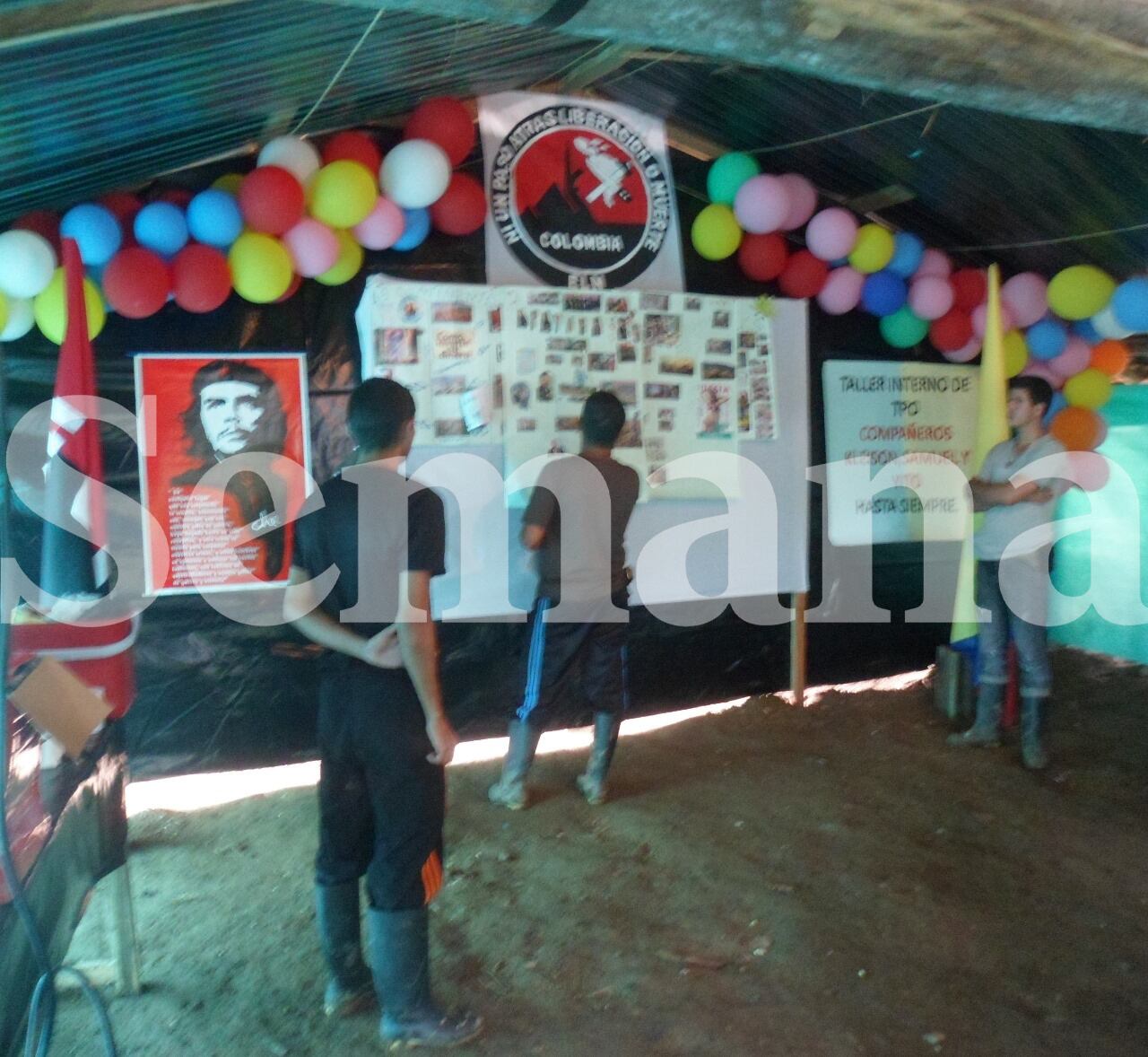 ELN Ejercito de Liberación Nacional 
Jóvenes