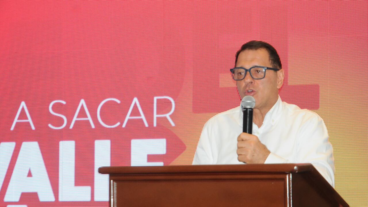 Cali: Lanzamiento de la campaña a la gobernación del valle del empresario Tulio Gómez, foto José L Guzmán. E País. julio 24-23