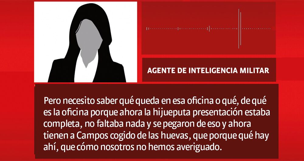   Hay audios de agentes de contrainteligencia que prueban el seguimiento al profesor de inglés.