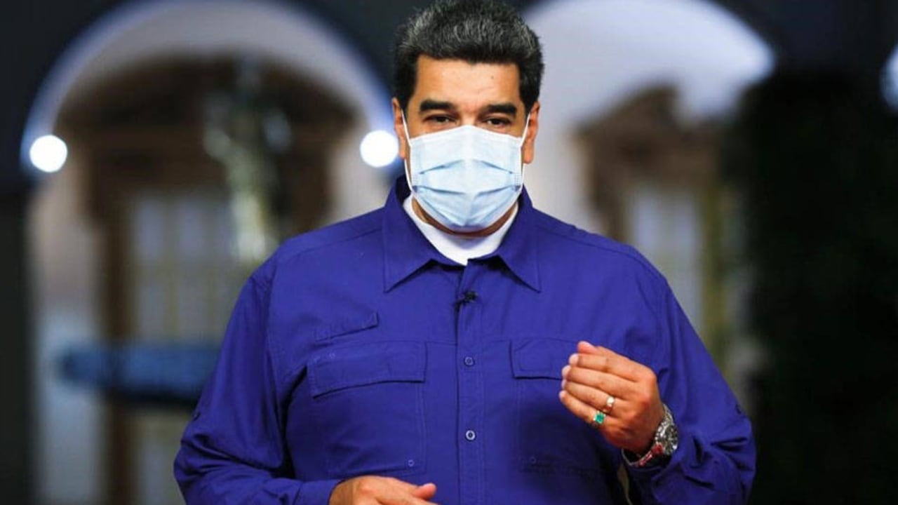 Nicolas Maduro publica su número número de teléfono para WhatsApp y Telegram