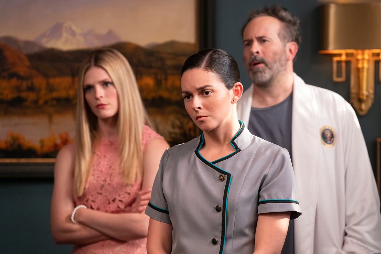 La actriz colombiana Julieth Restrepo actúa en la serie de Netflix ‘La residencia’