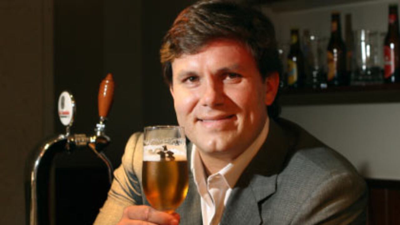 Uno debe hacer lo que lo hace feliz y nunca traicionar sus principios para ganar