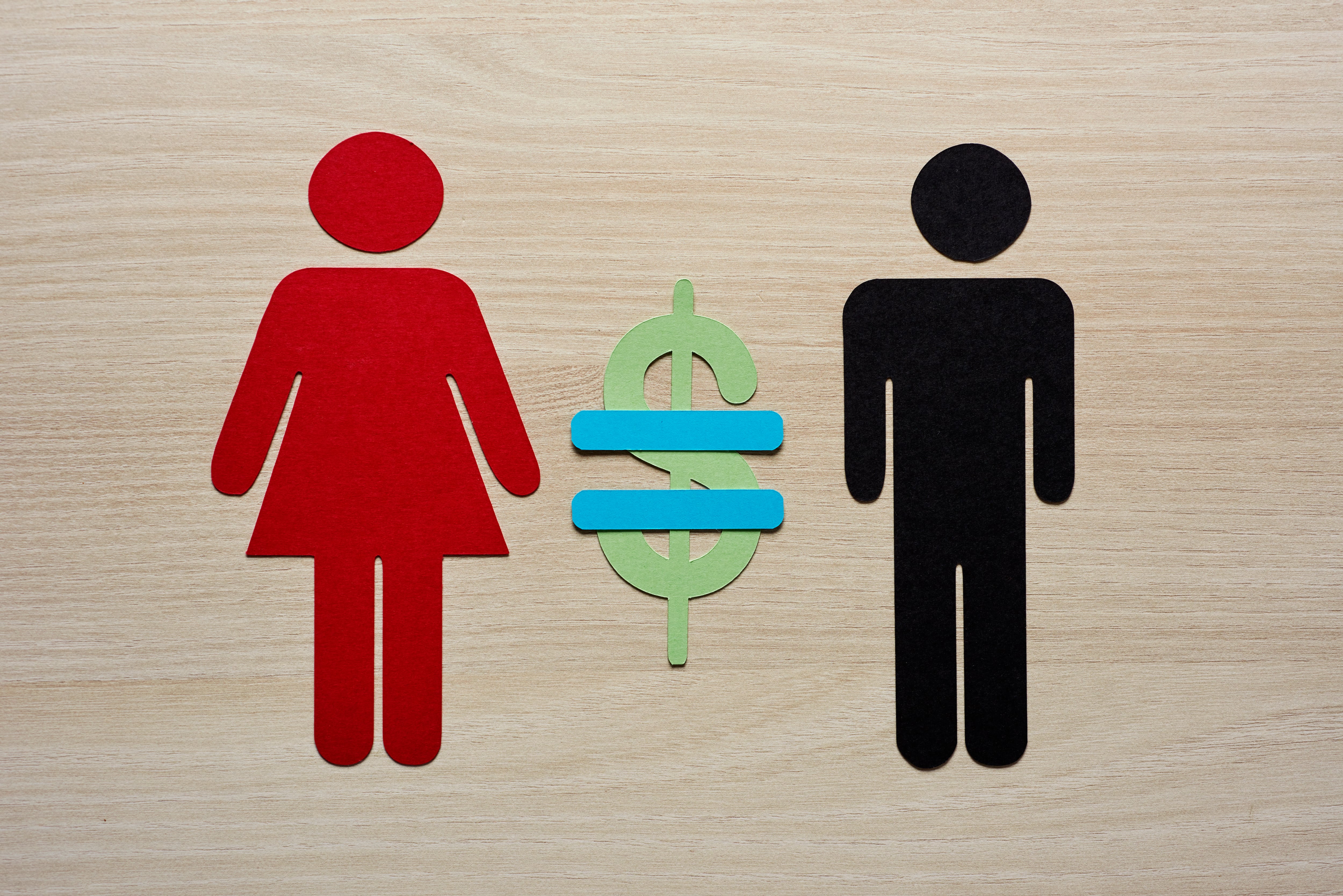 El 10 de junio de 1963, el presidente John F. Kennedy hito en la lucha por la equidad laboral en Estados Unidos