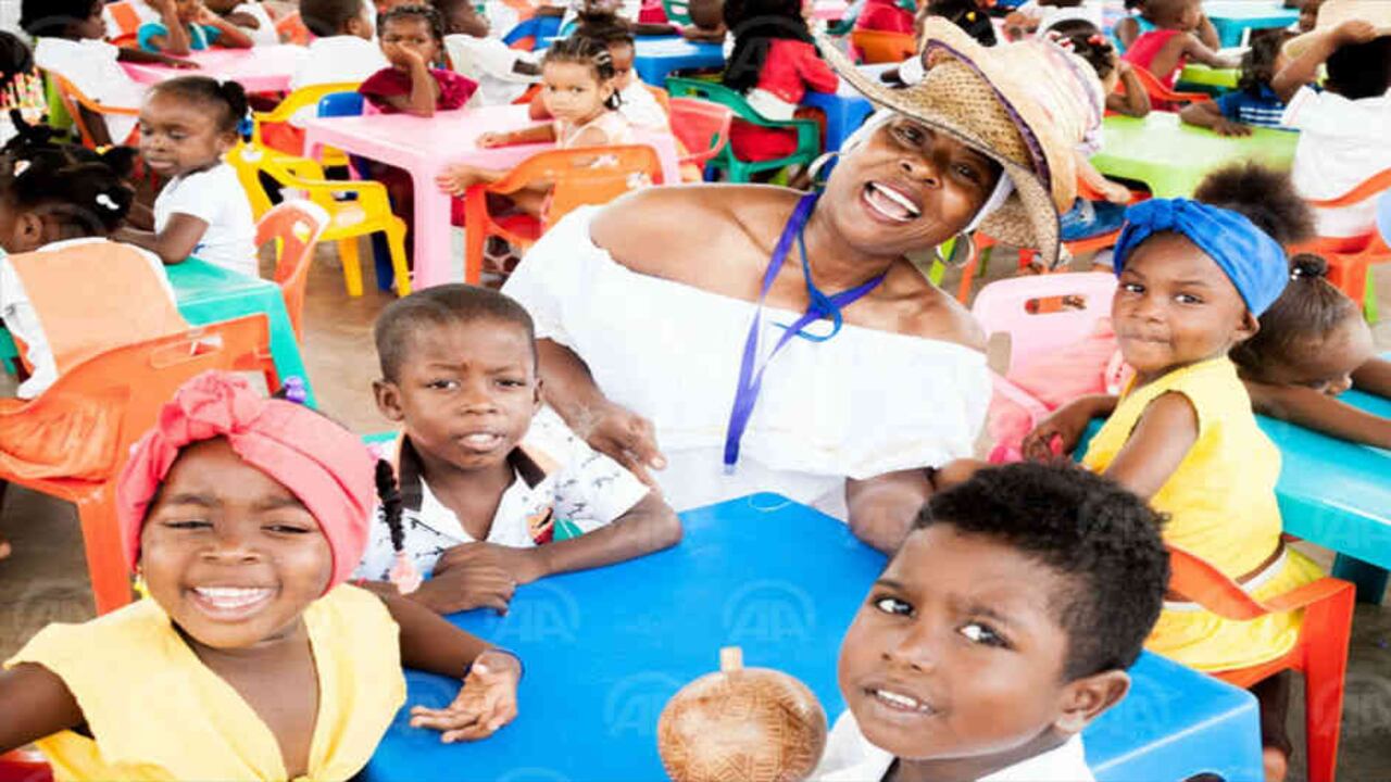 “El cuidador ha vivido la violencia y por ende es violento con ese niño”. Foto: Agencia Anadolu