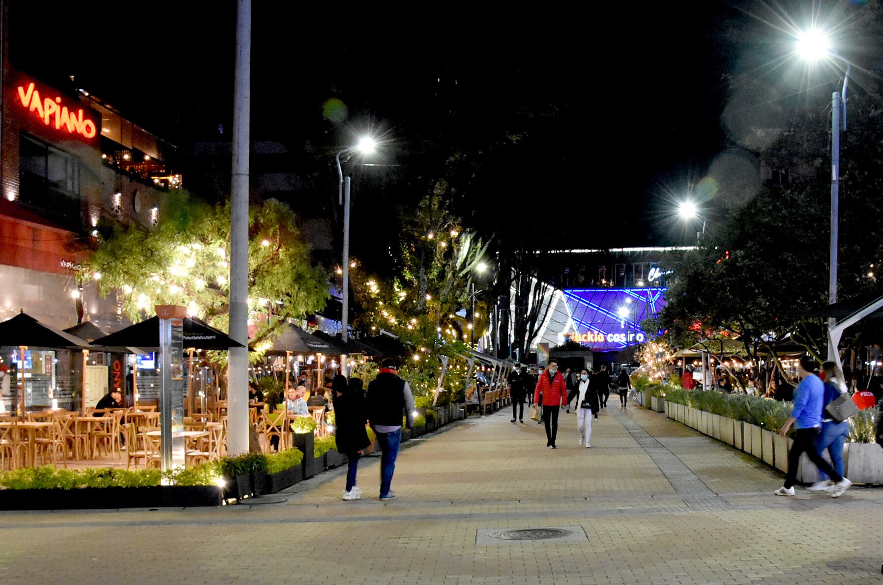 REATIVACION GASTRO - BARES BOGOTA
BOGOTA JUNIO 10 DE 2021

FOTOGRAFA ALEXANDRA RUIZ POVEDA