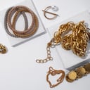 Joyas de oro de colores