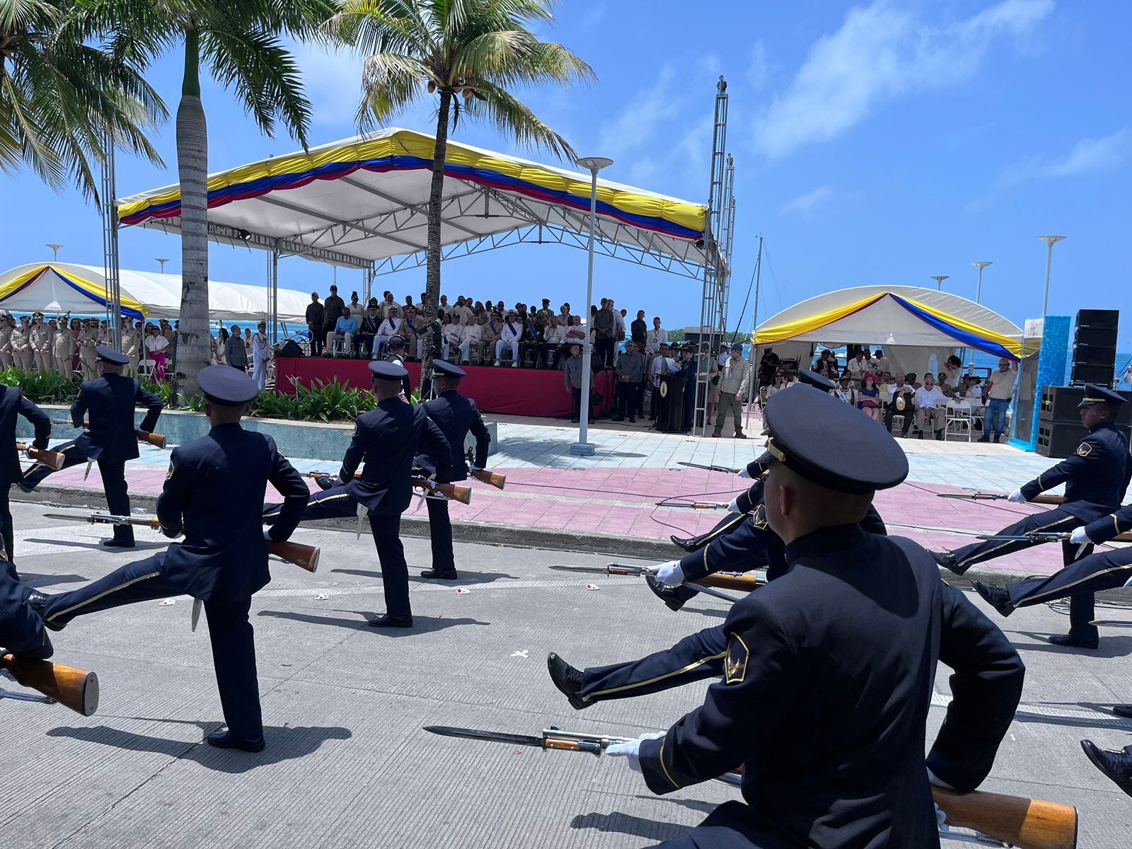 Desfile 20 de julio en San Andres
