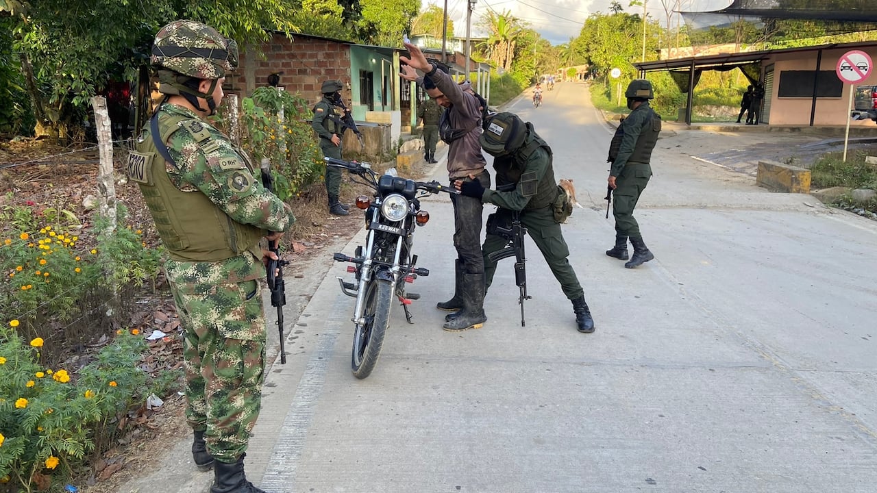 Las autoridades aplican la la estrategia PRI (Pare, Registre e Identifique).