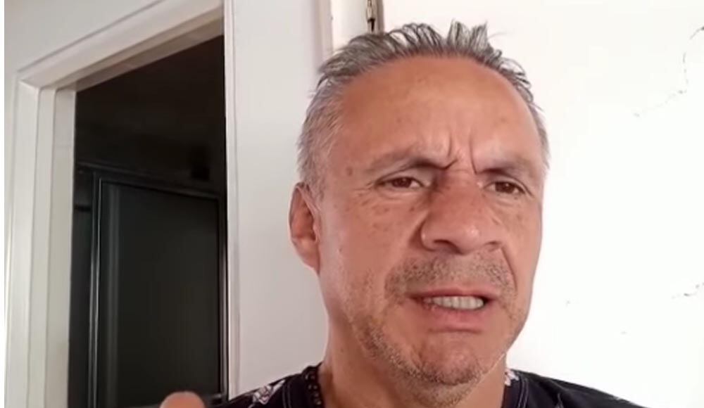 El comediante hizo un gracioso post relacionado con el videoclip de Yina Calderón.