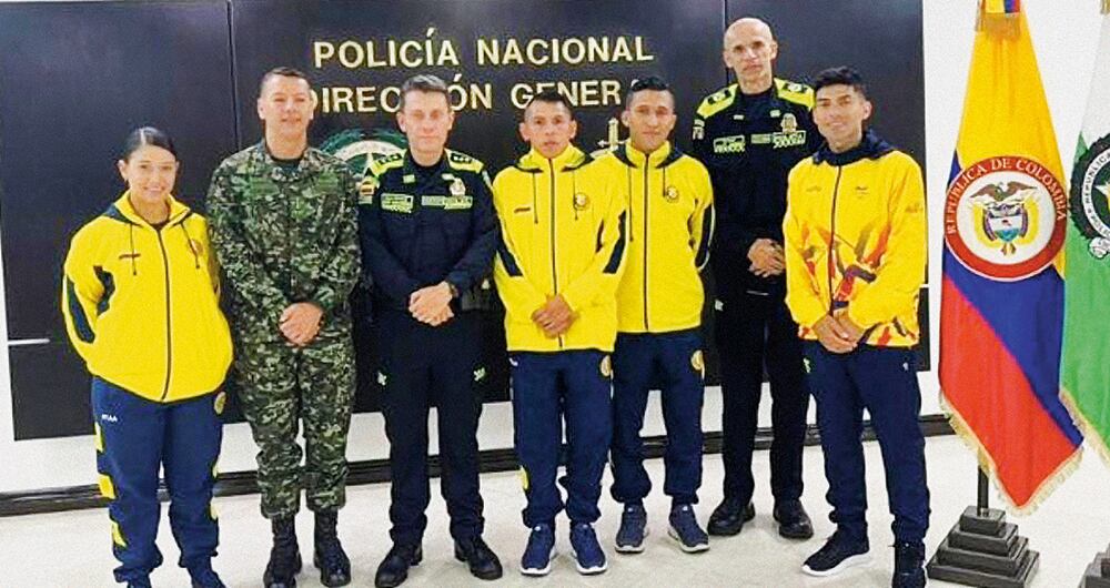 El 18 de octubre, cuando el general Henry Sanabria, director de la Policía, se reunió con el comité deportivo, le notificaron a la patrullera su traslado.