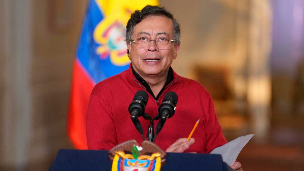 Gustavo Petro anuncia medidas para contrarrestar el aumento de las tasas de interés del Banco de la República - Semana