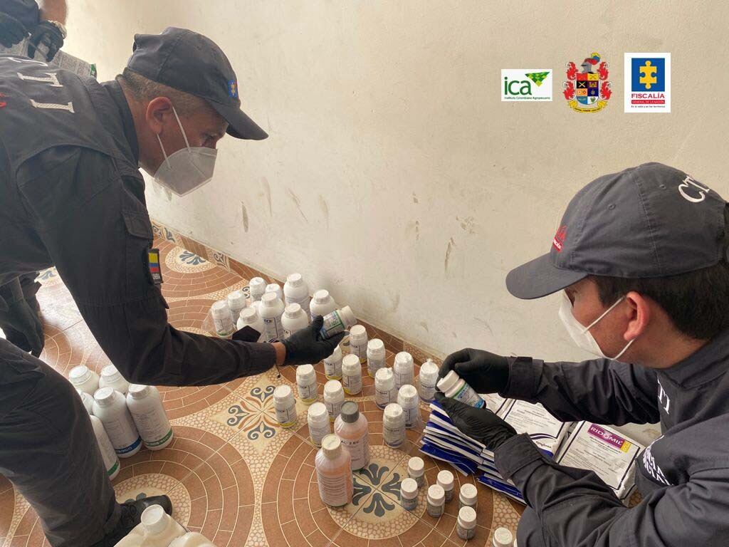 La Fiscalía puso en avidencia agroquímicos falsos. Sustancias venenosas y altamente tóxicas que destruían cosechas, alteraban los alimentos.