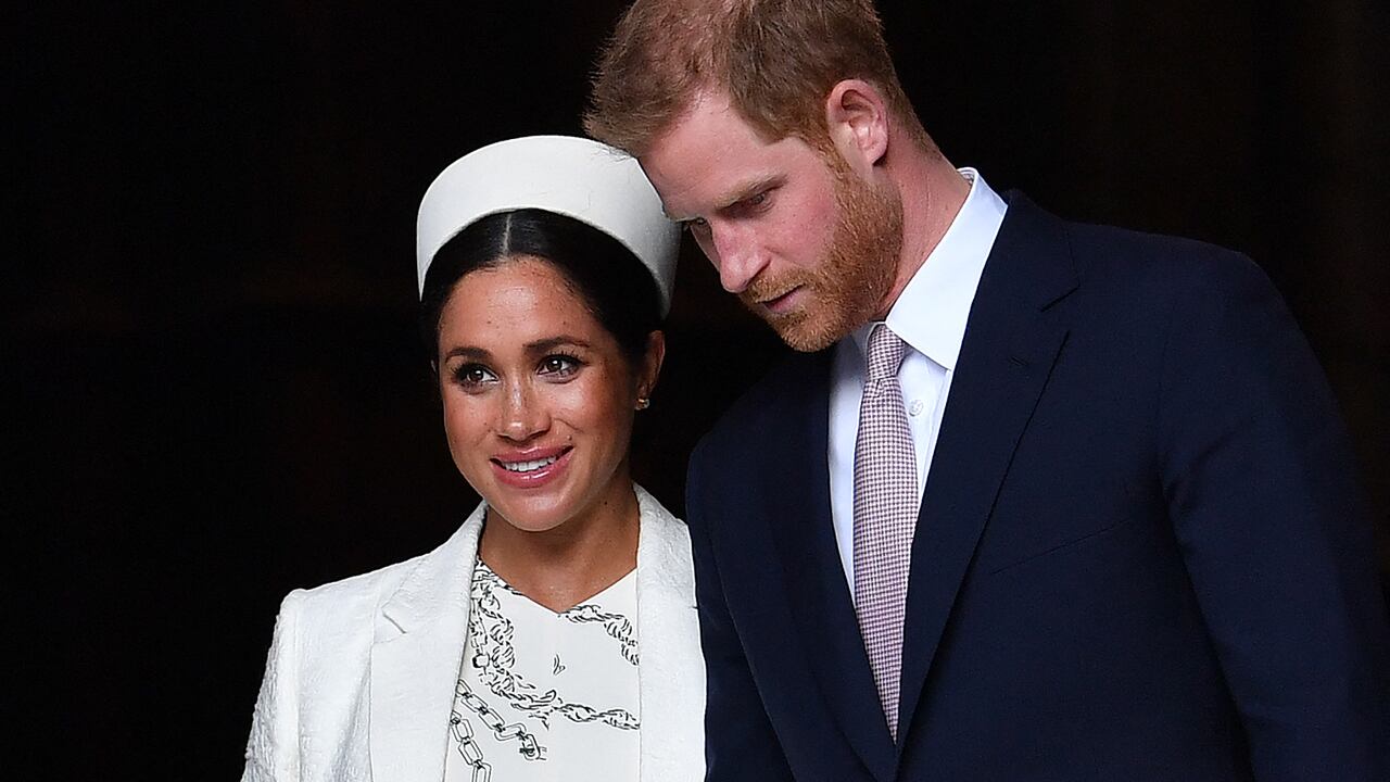El príncipe Harry y su esposa Meghan Markle, se concentran en su primer trabajo para Netflix.