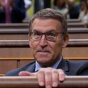 Alberto Núñez Feijóo asiste a una sesión de investidura en el Congreso de los Diputados, Madrid, España, miércoles 27 de setiembre de 2023. (AP Foto/Paul White)