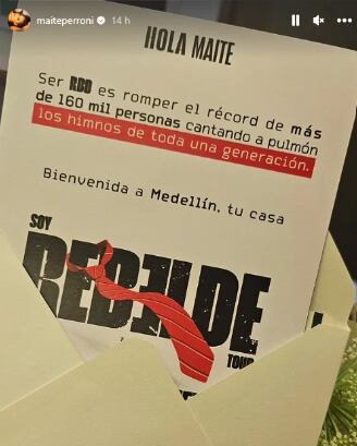 Maite Perroni publica una fotografía anunciando que ya se encuentra en la ciudad de Medellín
