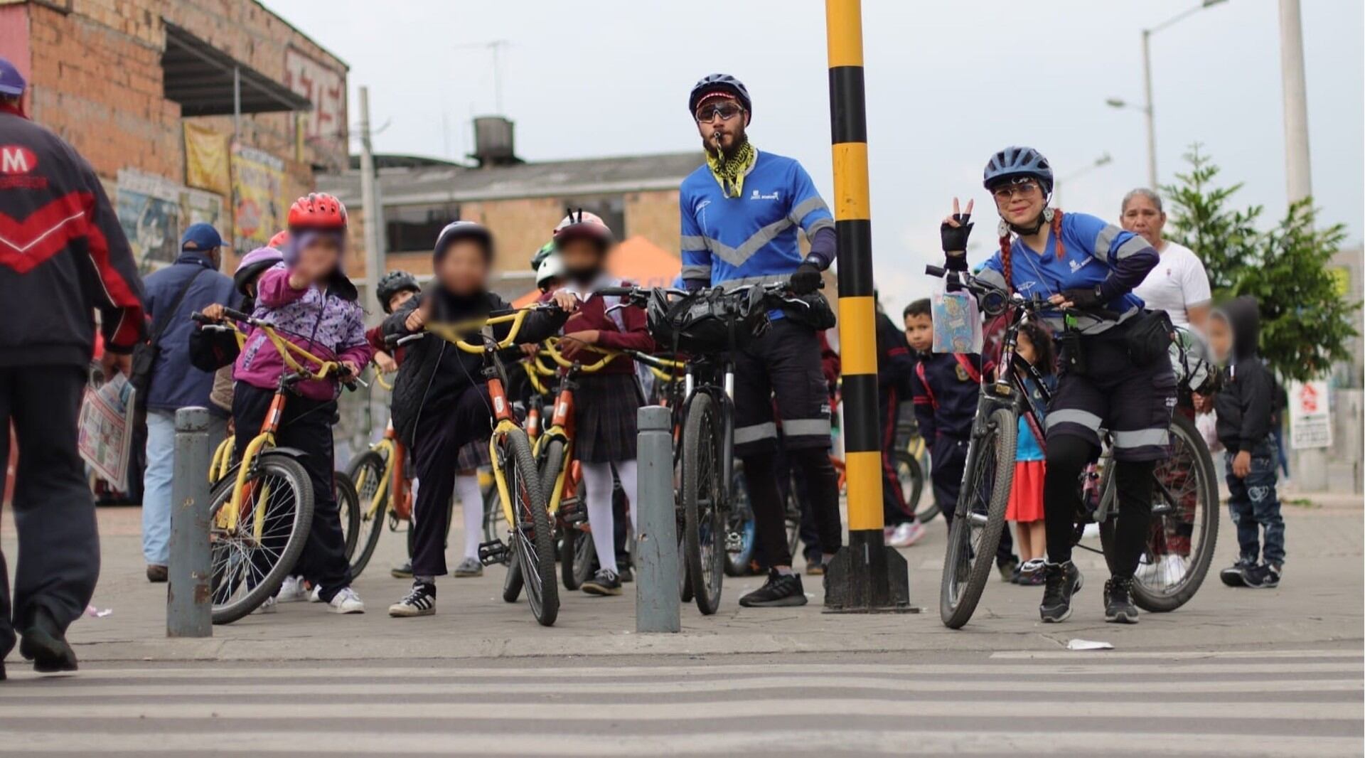 El proyecto de ‘Ciudad de Kennedy: activa, inclusiva y sostenible’, beneficiará a la niñez, sus entornos escolares y a sus cuidadores con 4 kilómetros de cicloinfraestructura innovadora y señalizada