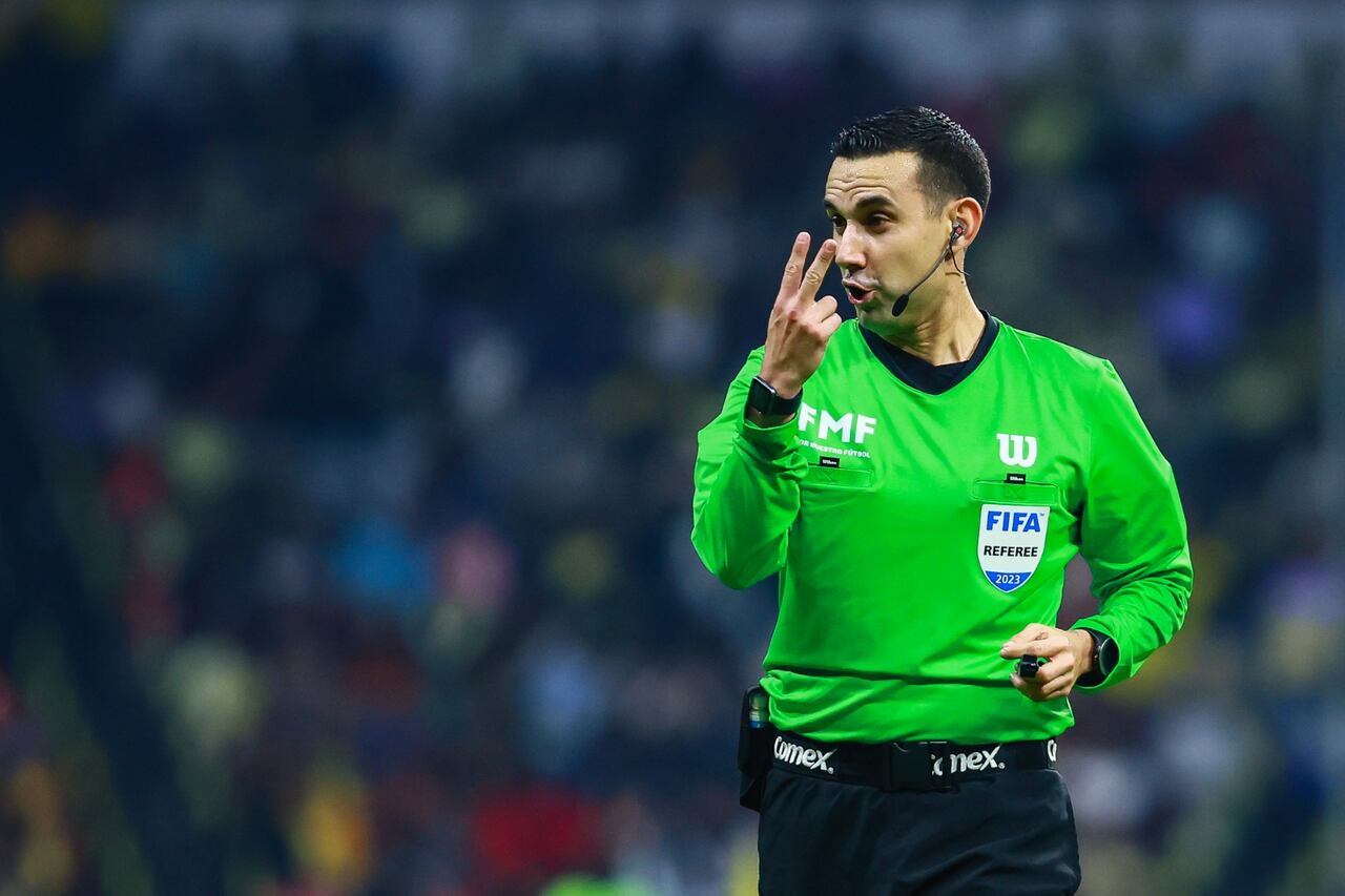 César Ramos arbitrará el juego entre Colombia vs. Uruguay