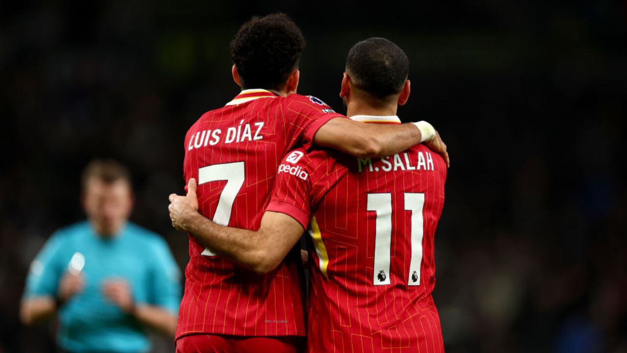 Díaz y Salah en Liverpool.