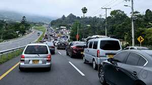 Gran aforo de vehículos se registra en el retorno en la vía Bogotá - Girardot.