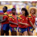 Yugoslavia contra Colombia, muro defensivo colombiano (de izquierda a derecha) Freddy Rincón, Bernardo Redin, Leonel Álvarez, Carlos Valderrama y Gabriel Gómez 14 de junio de 1990 Copa Mundial de la FIFA. Foto Getty Images/ Mark Leech