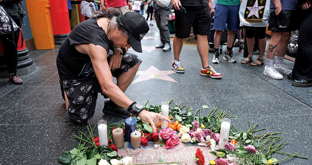 La carrera de Ozzy lo vio triunfar después de su despedida de Sabbath. Se mantuvo vigente, lanzando canciones memorables, rodeado de músicos increíbles.
