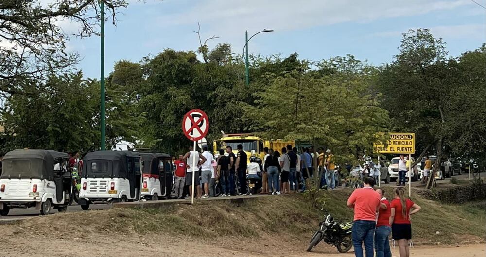 Bloqueos en Puerto Gaitán, Meta.