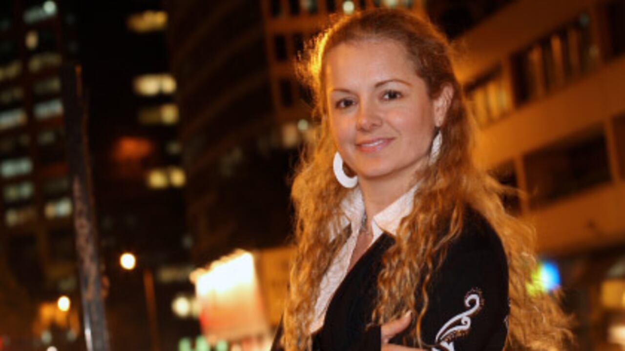 Marcela vivió en Japón los peores 18 meses de su vida, convertida a la fuerza en prostituta de la mafia japonesa. A Colombia regresó en 2001 y hoy vive en Las Vegas con su esposo norteamericano y sus dos hijas, quienes la han apoyado desde que decidió contar su historia