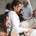 Las elecciones presidenciales de 2010 fueron unas de las más emocionantes de los últimos tiempos. Arriba a la izquierda, conteo de tarjetones en una mesa de votación