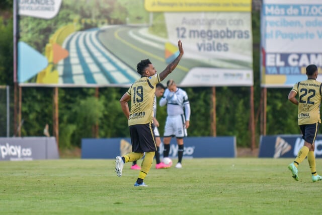 Imagen de Wilson Morelo, jugador de Águilas Doradas.