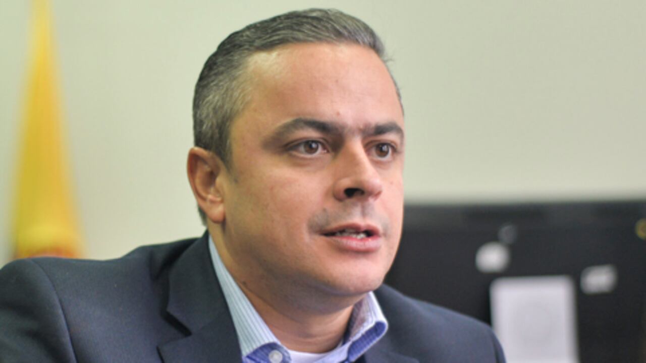 Juan Camilo Restrepo fue designado como nuevo alto comisionado para la Paz