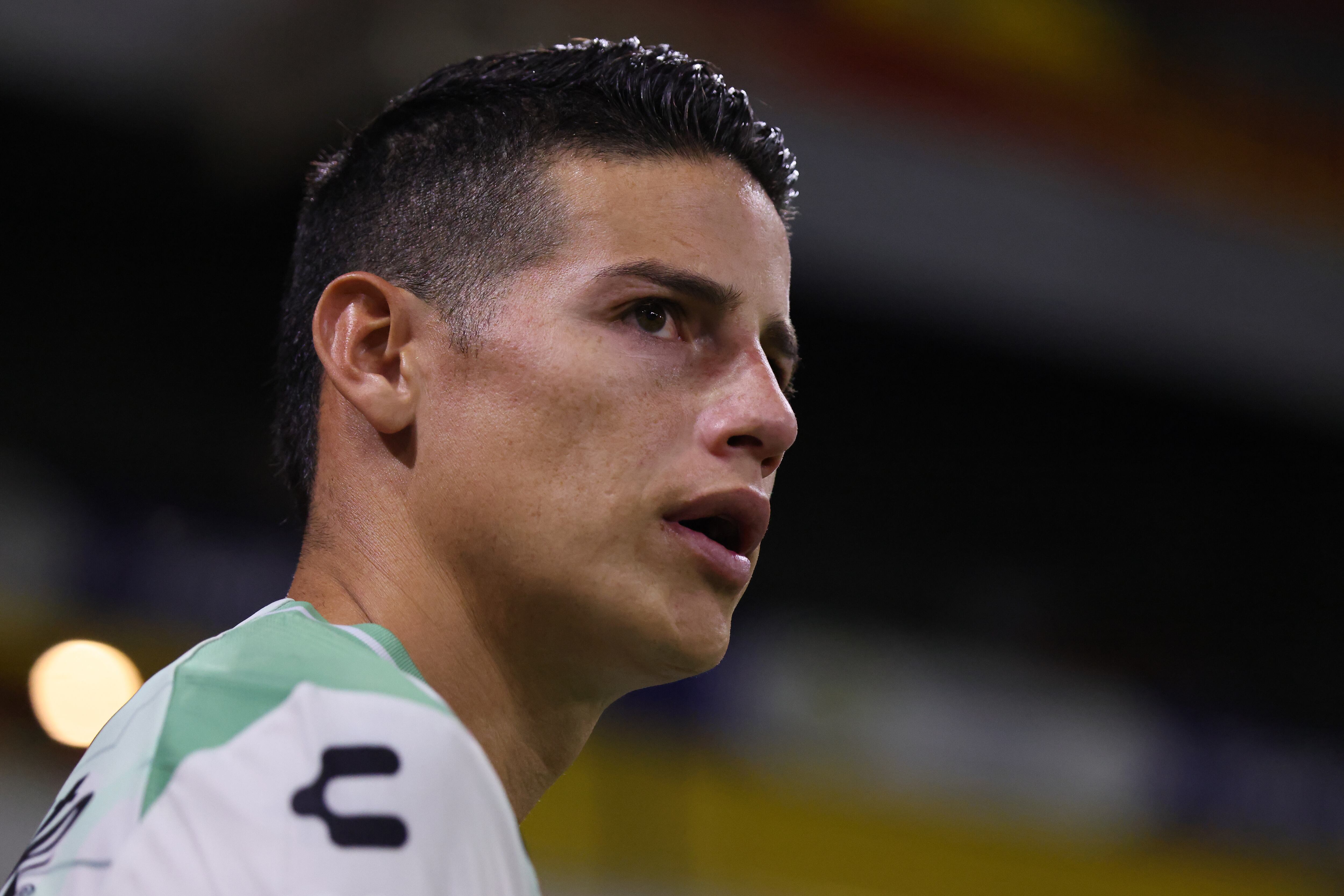 GUADALAJARA, MEXICO - OCTOBER 22: James Rodriguez of Leon looks on during the 14th round match between Atlas and Leon as part of the Torneo Apertura 2025 Liga MX at Estadio Jalisco on October 22, 2025 in Guadalajara, Mexico. (Photo by Simon Barber/Getty Images)