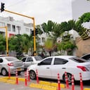 El semáforo fue instalado en la entrada de un conjunto residencial.