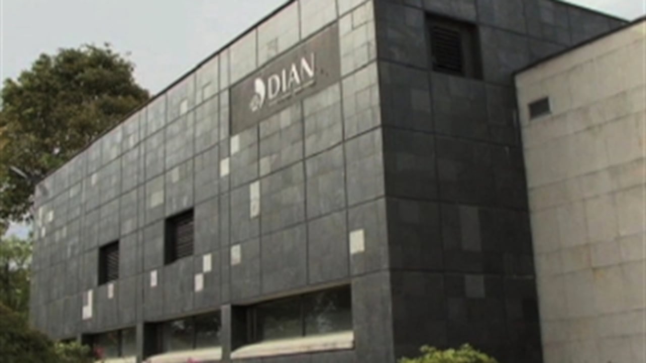 Fachada de la Dian en Bogotá.